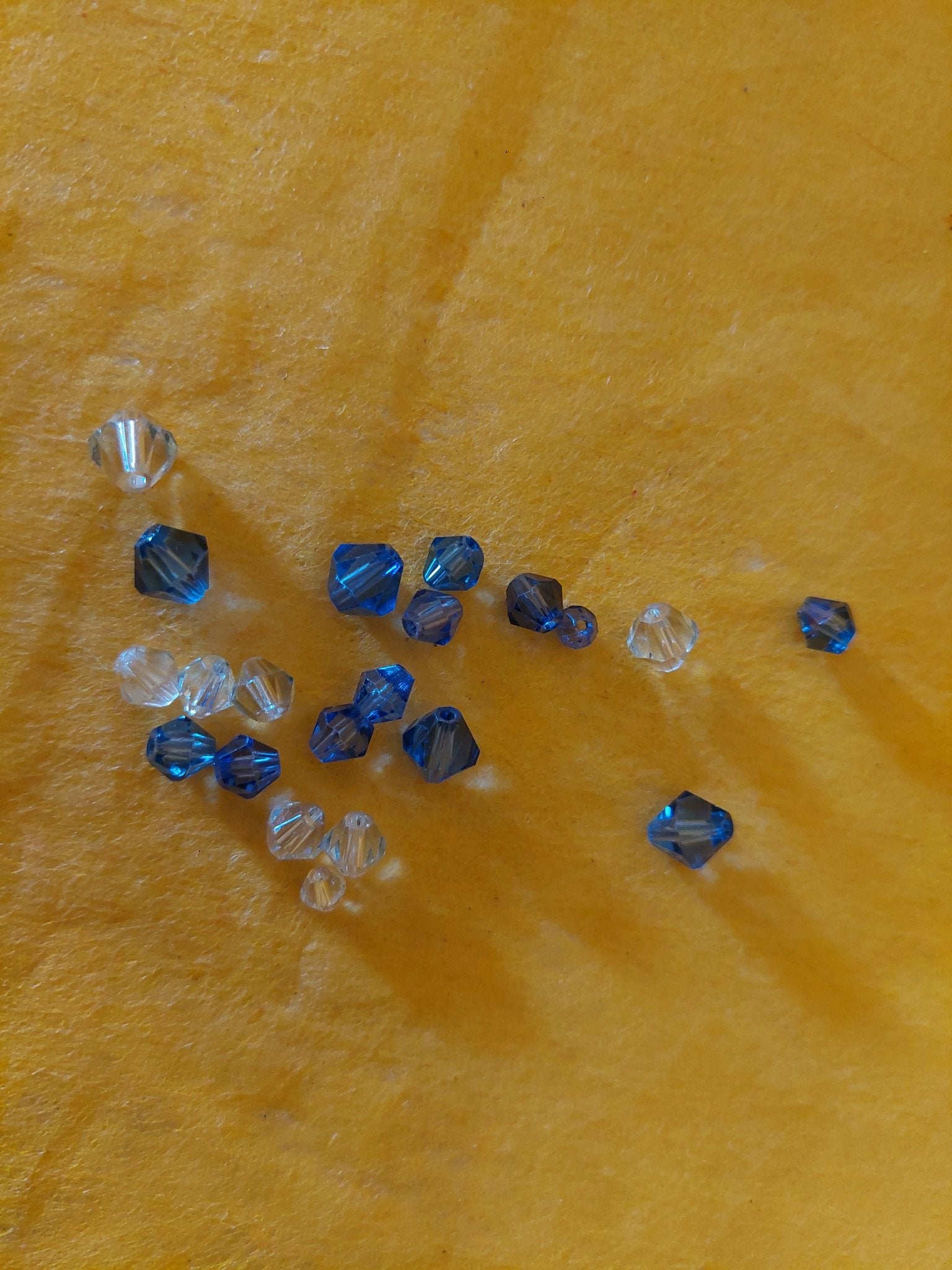 Facette - Perlen - Mein Stil - Floristik Dekorationen und Handarbeit