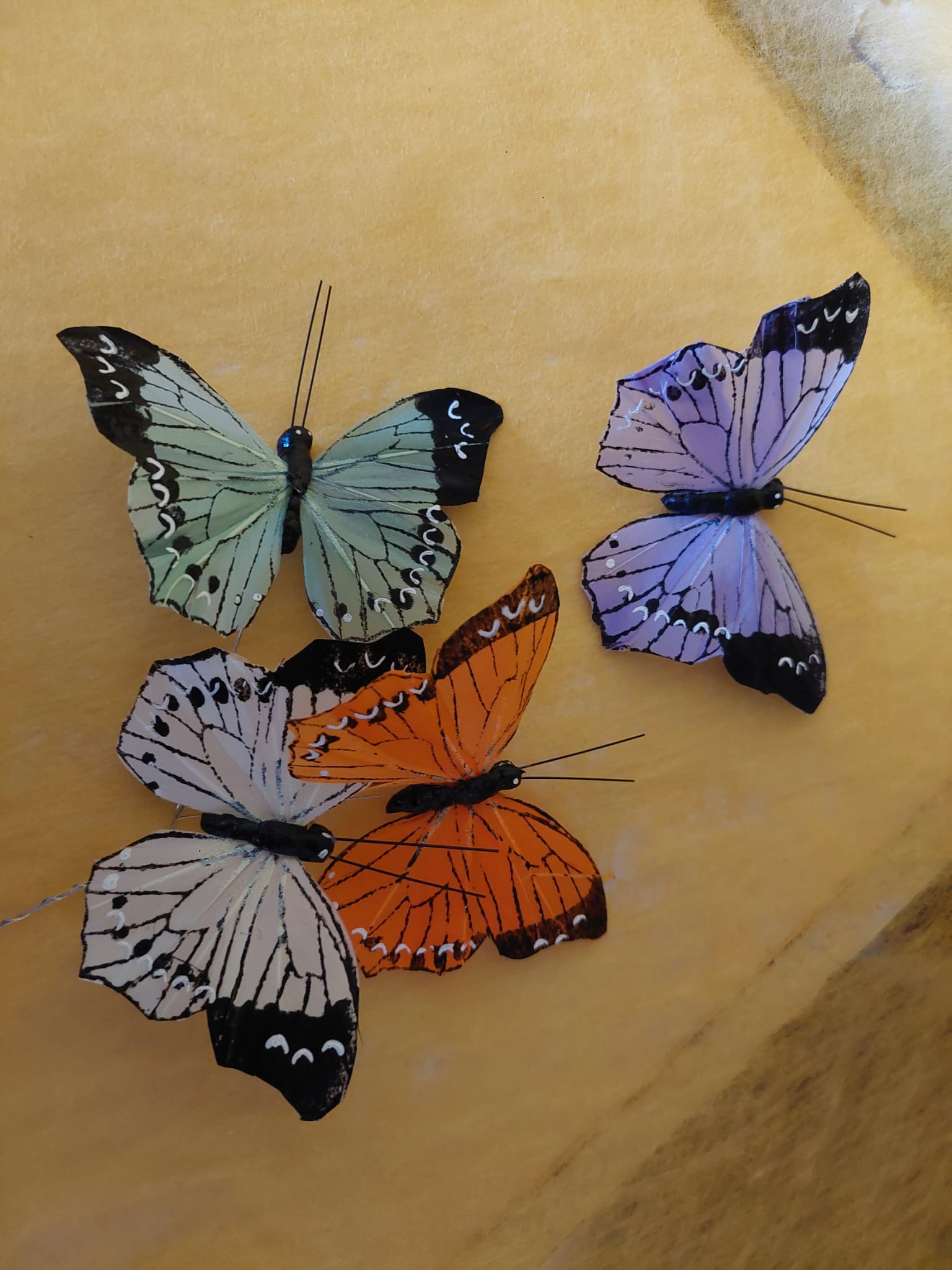 Federschmetterling am Draht - Mein Stil - Floristik Dekorationen und Handarbeit