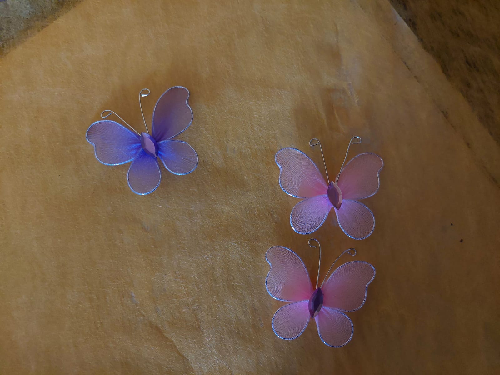 Schmetterlinge mit Nylonnetz - Mein Stil - Floristik Dekorationen und Handarbeit